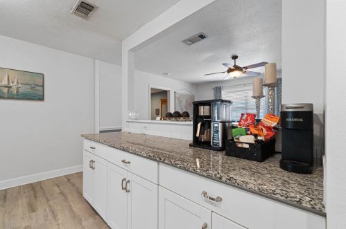 62 11 St, Shalimar FL  32579-1543 exterior