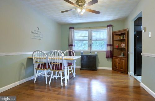 45 West Ave, Camp Hill PA  17011-6547 exterior