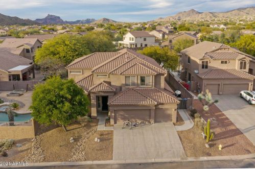 7526 Orion Cir, Mesa, AZ 85207-0924