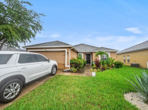 3916 Emerald Tree Ln, Kissimmee, FL 34744-9184
