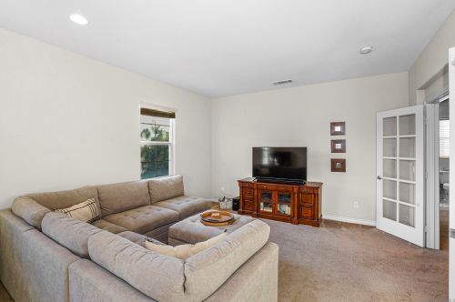 27270 Dayton Ln, Temecula CA  92591-4455 exterior