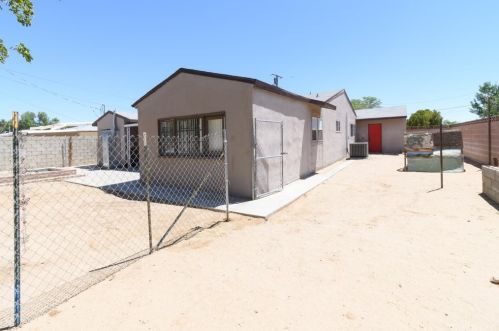 44853 5, Lancaster CA 93535-2640 exterior