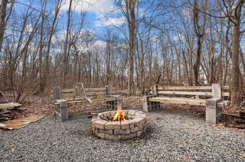 318 Noxon Rd, Poughkeepsie NY  12603-2904 exterior