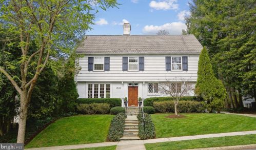 5011 Macomb St, Washington, DC 20016-2609