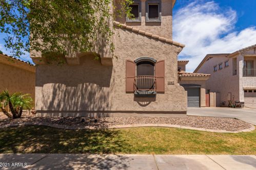 4348 Marshall Ct, Gilbert, AZ 85297-6651