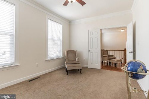 3141 Eagle Ridge Dr, Woodbridge VA  22191-6500 exterior