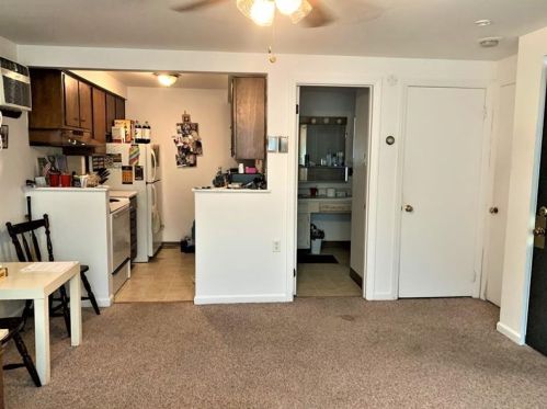 3039 Liberty Ave, Pittsburgh PA  15222-3701 exterior