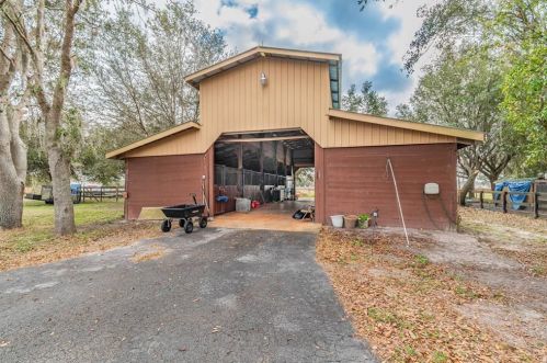 17341 Morris Bridge Rd, Thonotosassa FL  33592-2264 exterior
