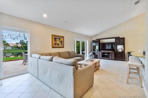 16255 10 St, Hollywood FL  33024-4410 exterior