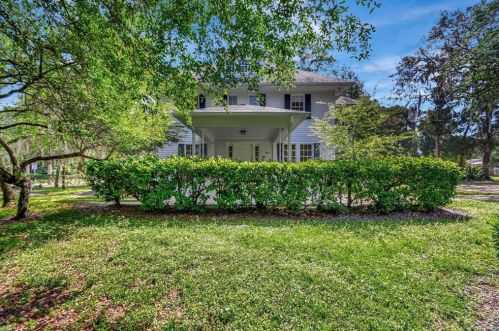 4855 Audubon Ave, De Leon Springs, FL 32130-3040