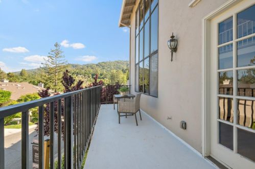 14665 Fieldstone Dr, Saratoga CA  95070-5760 exterior