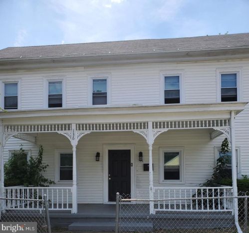 138 Queen St, Dover DE  19904-3150 exterior