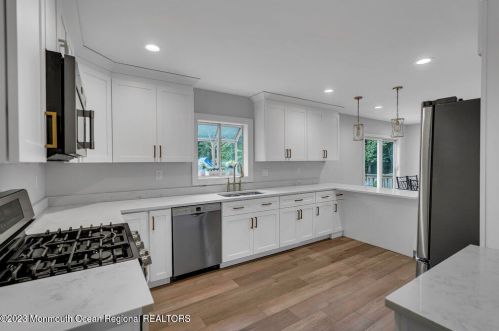 1001 Woodlane Rd, Jackson Twp NJ  08527-1555 exterior