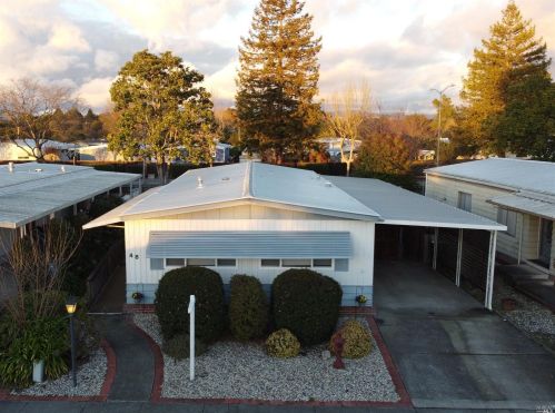 48 Westgate Cir, Santa Rosa, CA 95401-9014