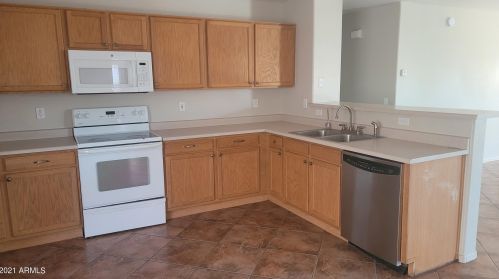 43682 Elm Dr, Maricopa AZ  85138-2346 exterior