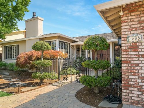 6855 Eldridge Dr, San Jose, CA 95120-2114
