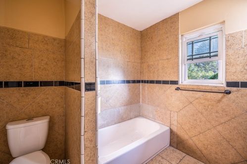 249 Heather St, Rialto CA  92376-2813 exterior