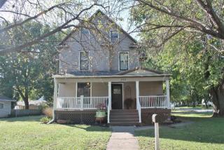 422 15th St, Clarinda, IA 51632-1628