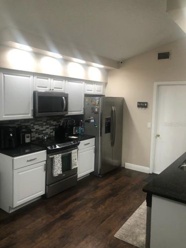 5438 Old Oak Tree Dr, Orlando, FL 32808-5994