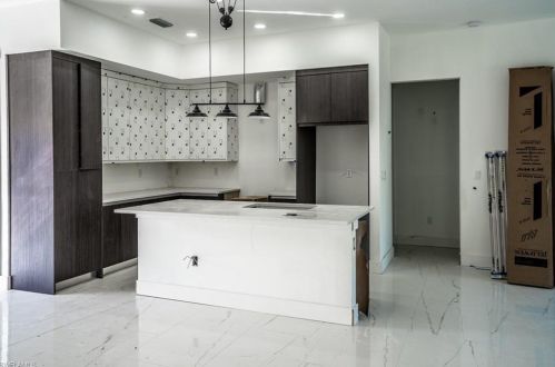 3004 36 St, Lehigh Acres FL exterior