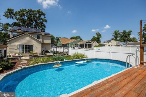 482 Center Ave, Runnemede NJ  08078-1536 exterior