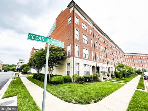 7846 Cedar Branch Dr, Gainesville, VA 20155-1991