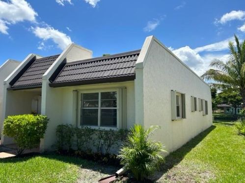 191 Lake Susan Ln, West Palm Beach, FL 33411-9227