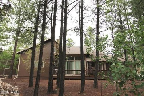 2824 Oak Cir, Pinetop, AZ 85935-8209