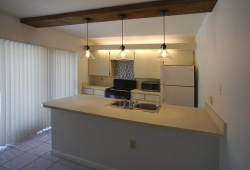 736 Mill Valley Pl, West Palm Beach, FL 33409-7613