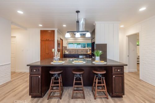 1800 Buenos Aires Dr, Covina CA  91724-3901 exterior