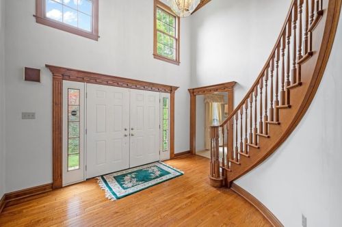 11 Teal Dr, Pittsburgh, PA 15238-1126