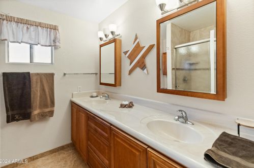 4746 Evans Dr, Glendale AZ  85306-4431 exterior