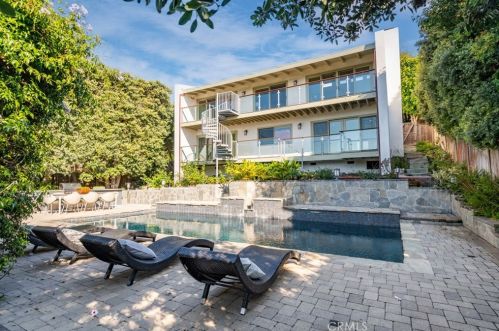 1108 Via Zumaya, Palos Verdes Estates, CA 90274-2818