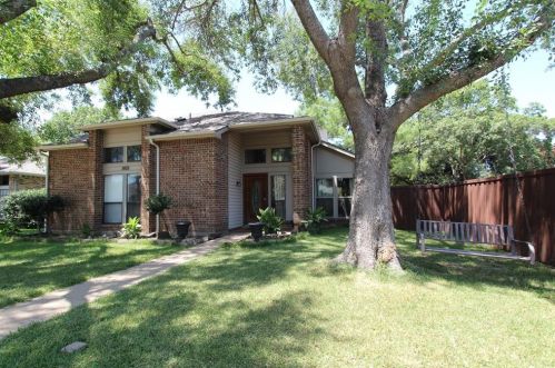 1601 Cayman Cir, Plano TX  75025-2870 exterior