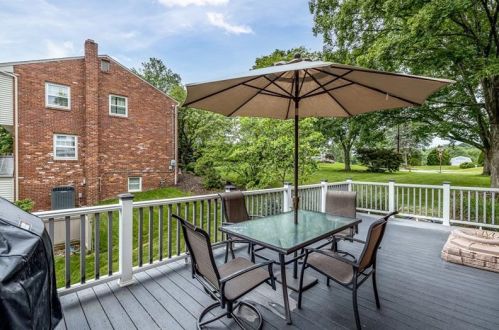 167 Orchard Dr, Canonsburg PA  15317-3331 exterior