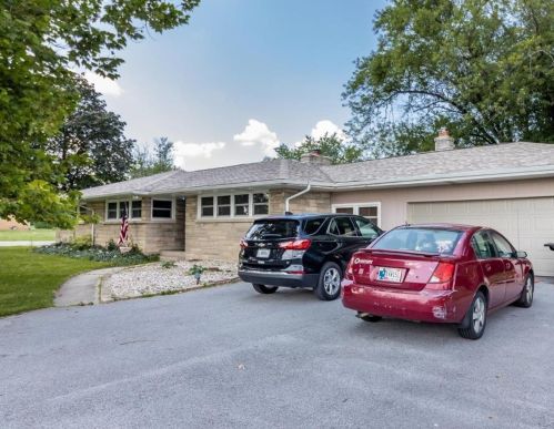 7710 Madison St, Gary, IN 46410-4613