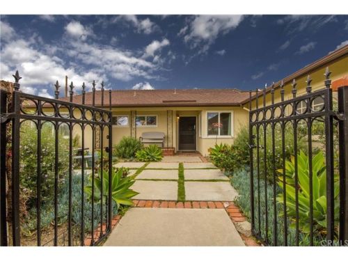 305 Brentwood Ave, Orange, CA 92865-2319