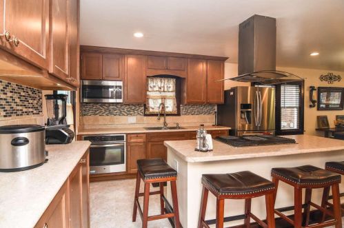1501 Day St, Green Bay, WI 54302-1913