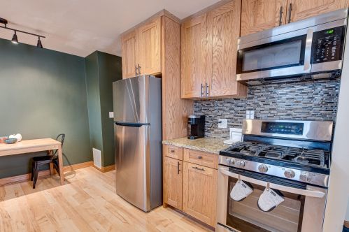 1903 29 St, Kenosha WI 53144-1664 exterior