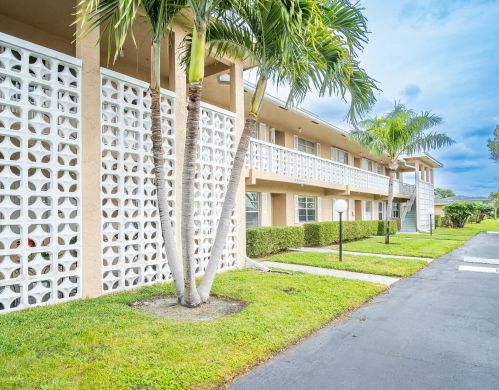 2601 Red Hibiscus Blvd, Delray Beach, FL 33445-6110