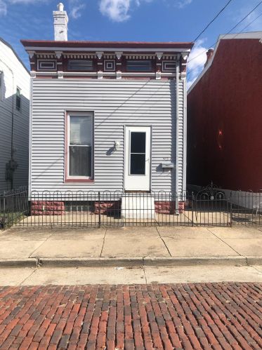 927 Boone St, Newport, KY 41071-2223