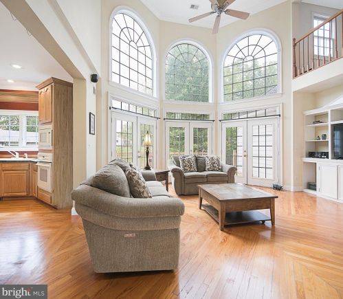 240 O St, Purcellville VA  20132-3002 exterior