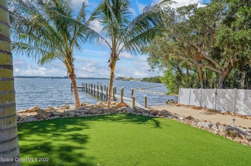 8475 Tropical Trl, Merritt Island FL  32952-6805 exterior