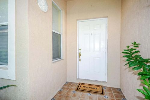 265 Coral Trace Cir, Delray Beach FL  33445-3616 exterior