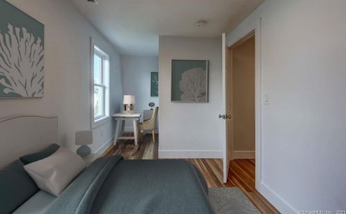 965 Broadway, Milford CT  06460-6308 exterior