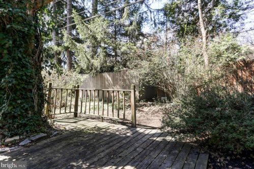 2958 Lincoln St, Camp Hill PA  17011-2832 exterior