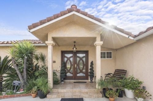 12802 Albers St, North Hollywood, CA 91607-1905