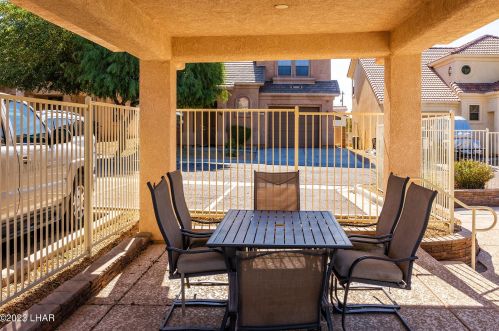 2010 Richey Cir, Lake Havasu City AZ  86403-2200 exterior