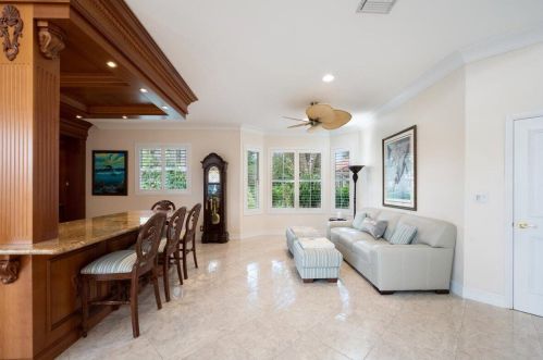 6638 Newport Lk Cir, Boca Raton FL 33496-3001 exterior