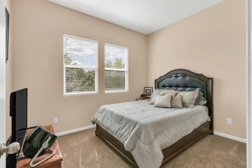 10836 Atherstone Dr, Rancho Cordova CA  95670-6273 exterior